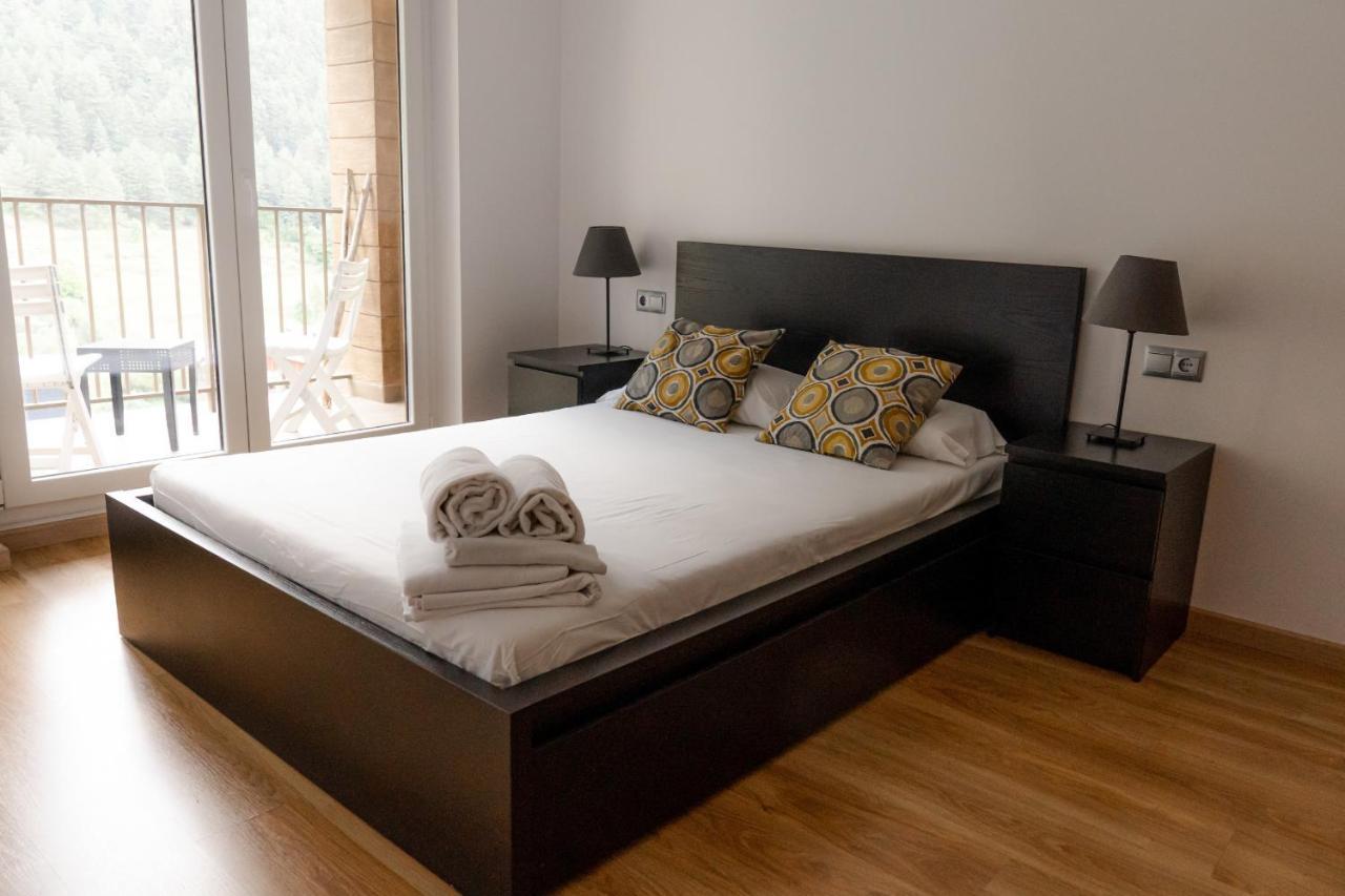 Apartamento Moderno El Bosque En Arinsal Luaran gambar