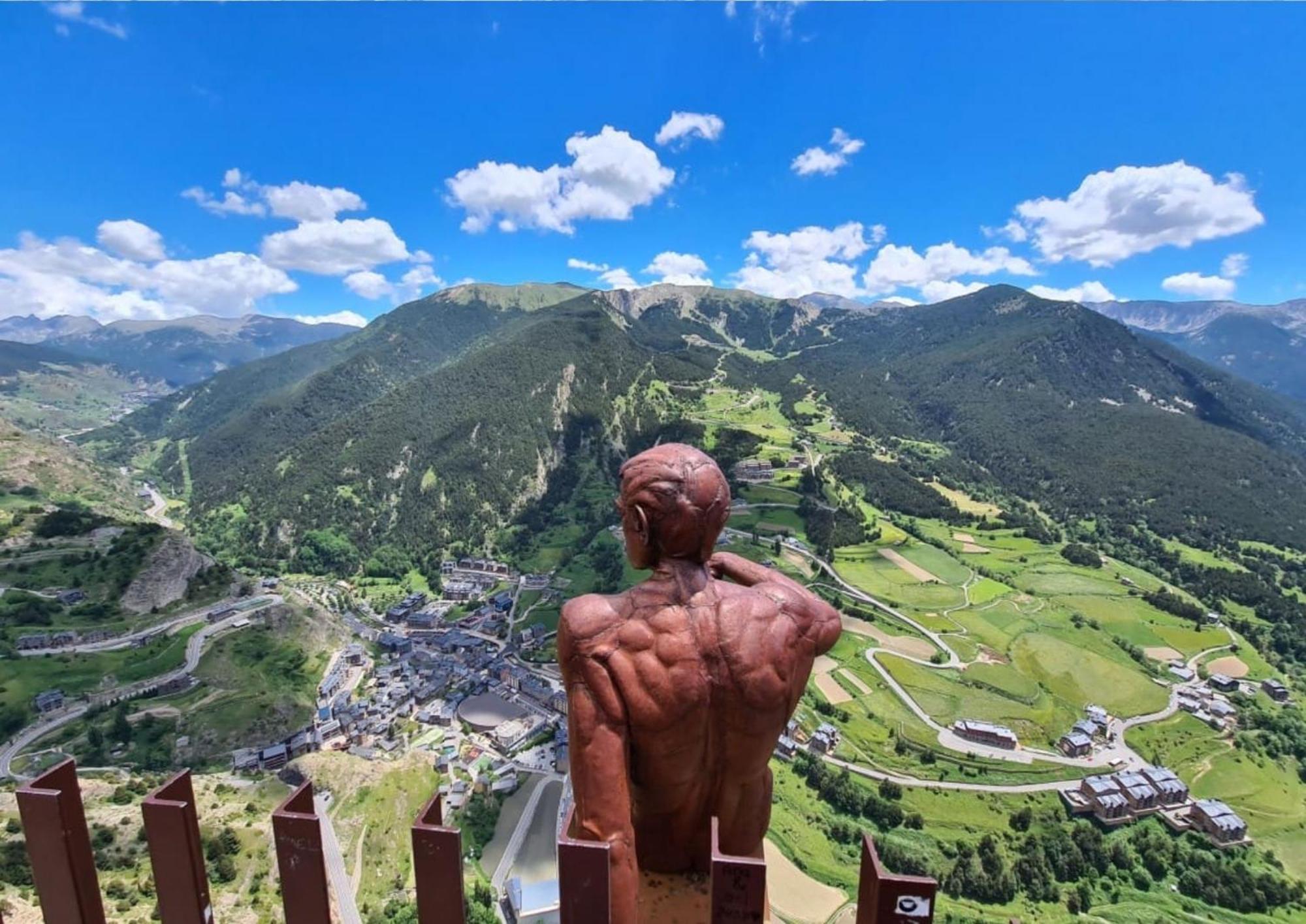 Apartamento Moderno El Bosque En Arinsal Luaran gambar